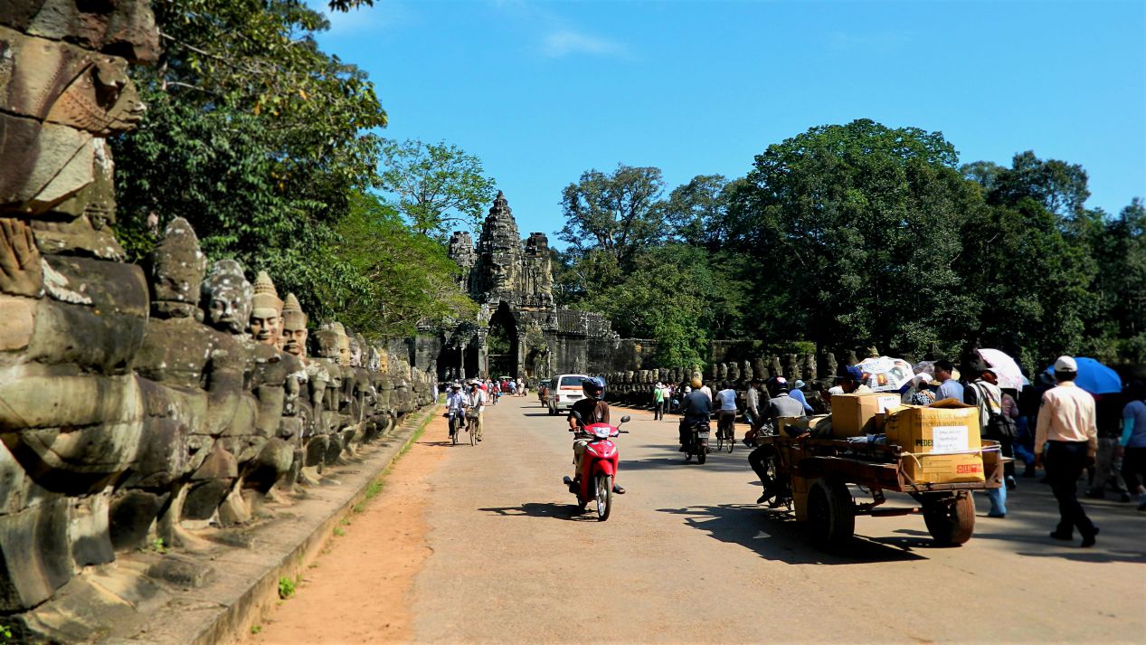 South gate Angkor Thom (2)